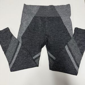 LANE BRYANT LIVI HIGH-RISE 18-20 TIGHT HEATHER GRAY  7/8 LEGGINGS